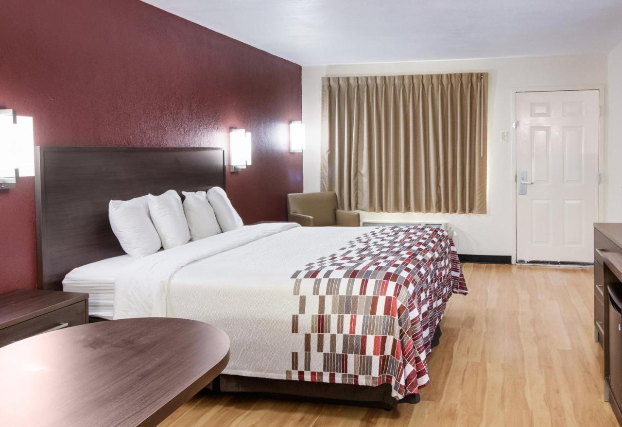 Red Roof Inn & Suites Commerce - Athens Екстер'єр фото