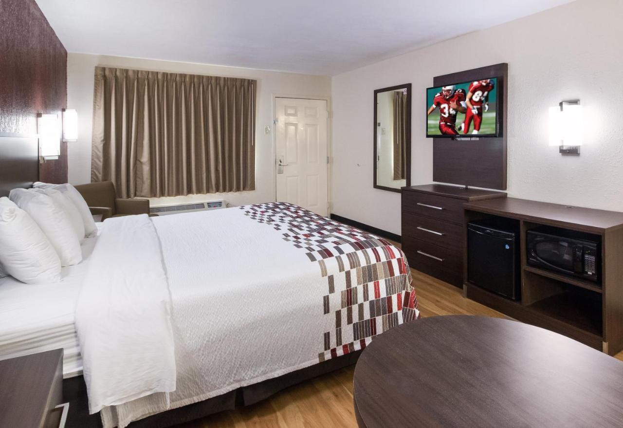 Red Roof Inn & Suites Commerce - Athens Екстер'єр фото