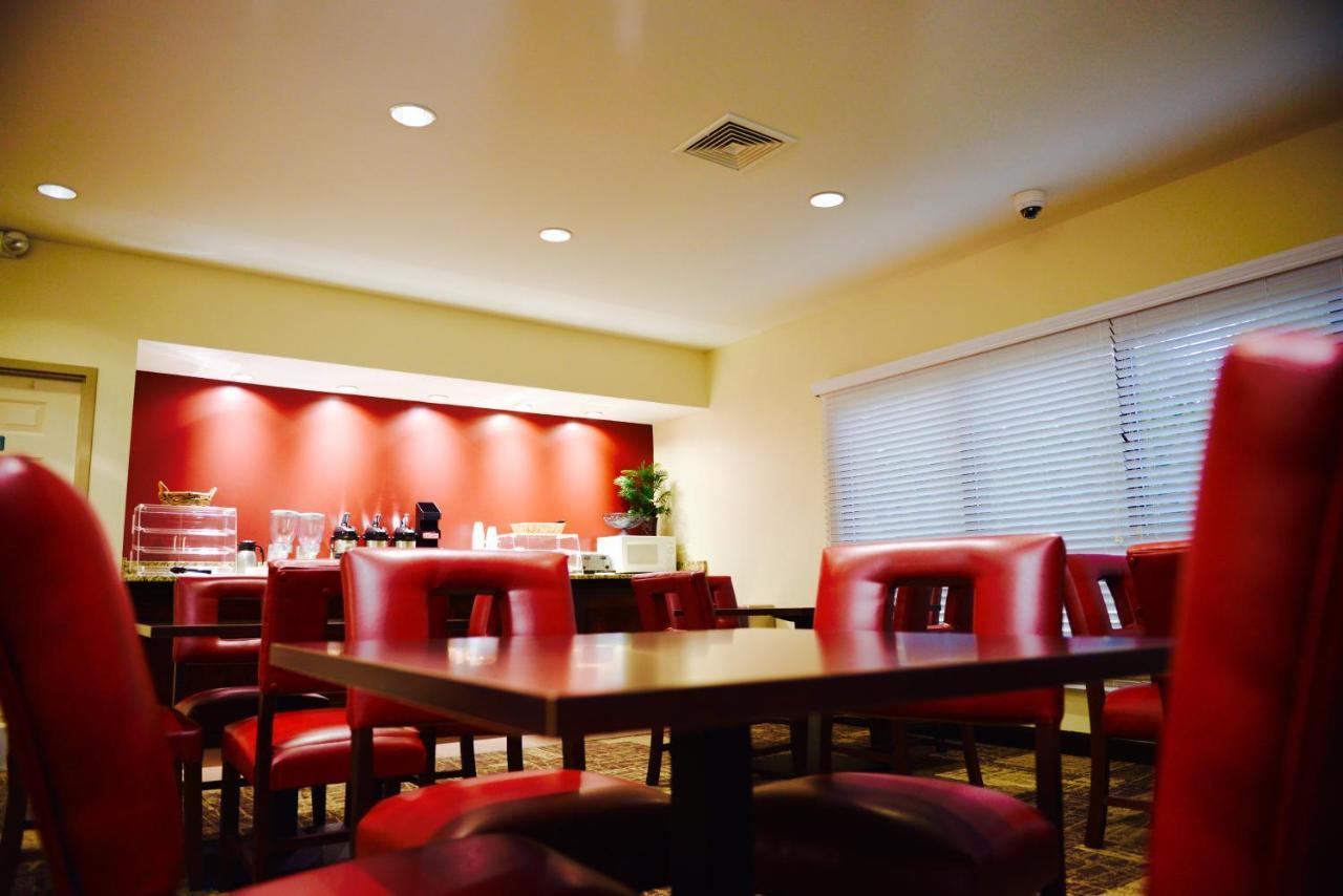 Red Roof Inn & Suites Commerce - Athens Екстер'єр фото