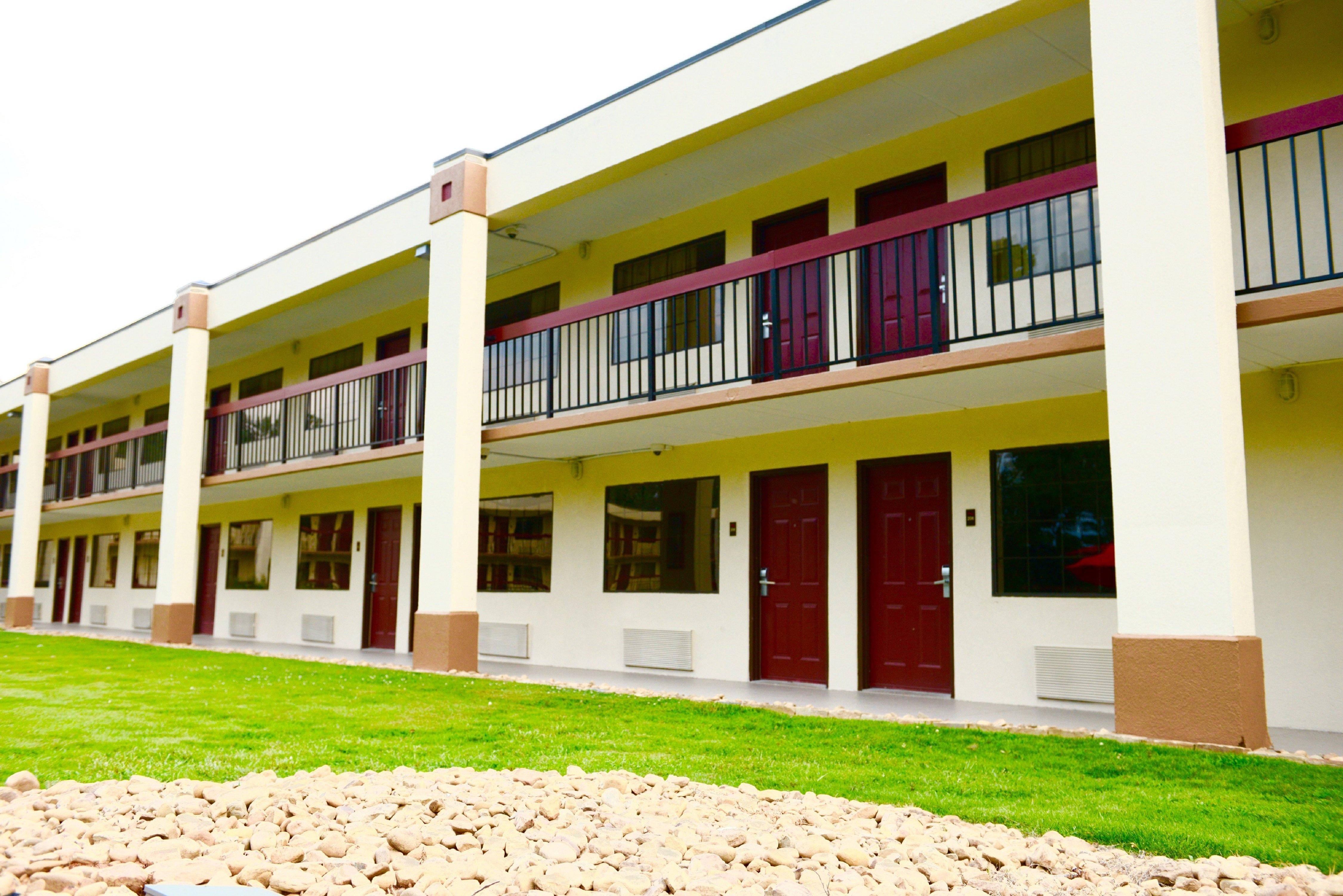 Red Roof Inn & Suites Commerce - Athens Екстер'єр фото